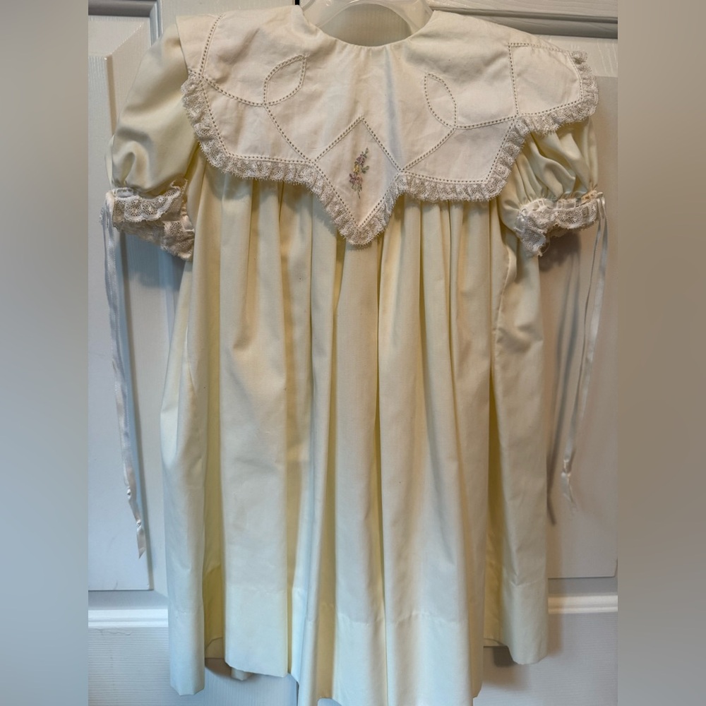 Treasured Memories Vintage Style Dress with Lace Details